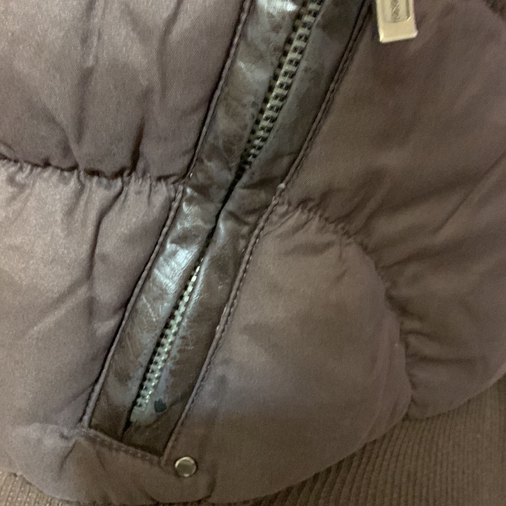 Express Puffer Vest Jacket! - image 6